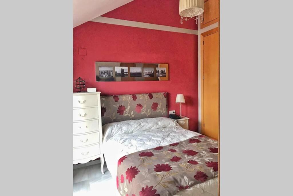 Duplex, Terraza, 10 Min Coche Centro Sevilla Camas Ngoại thất bức ảnh
