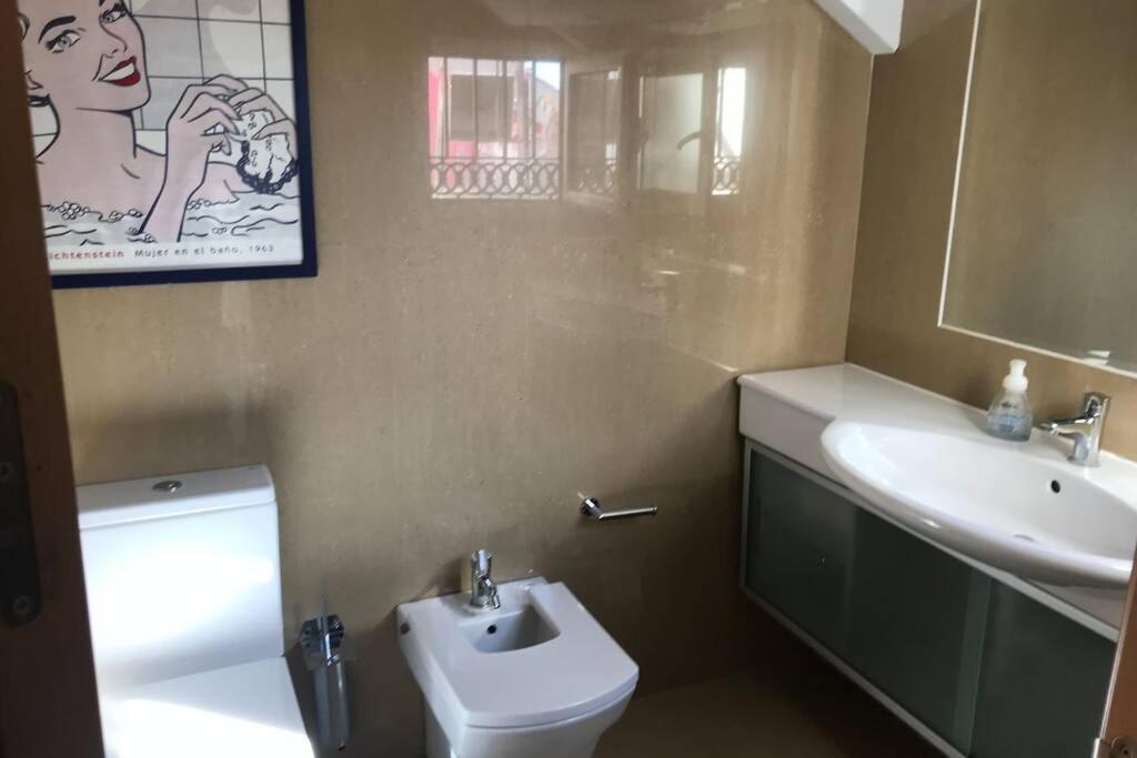 Duplex, Terraza, 10 Min Coche Centro Sevilla Camas Ngoại thất bức ảnh